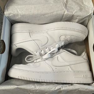 White air force 1’s
